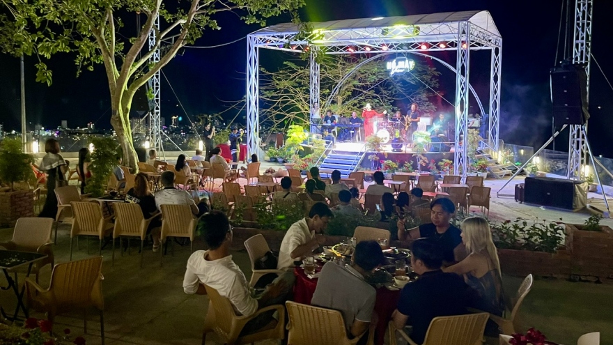 Đại tiệc âm nhạc trong đêm 30/4 tại Bà Rịa - Vũng Tàu