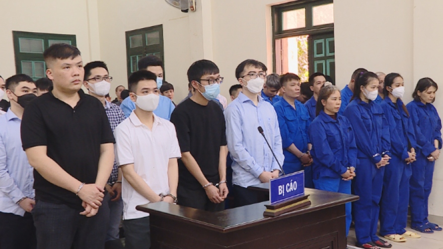 "Ông trùm" game đánh bạc Nguyễn Minh Thành cùng 52 bị cáo hầu tòa