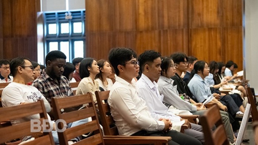 First int’l symposium on medicinal plants, natural compounds held in Binh Dinh