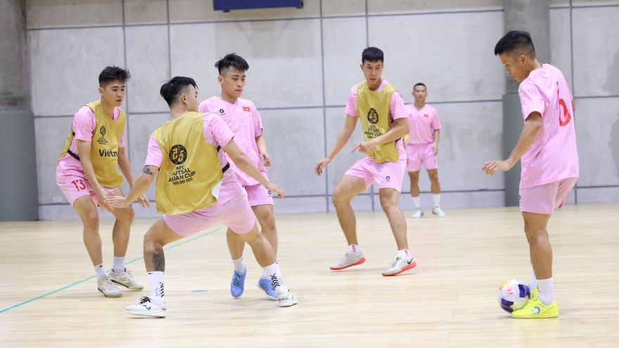 ĐT Futsal Việt Nam luyện bài tấn công đặc biệt, quyết thắng ĐT Futsal Trung Quốc