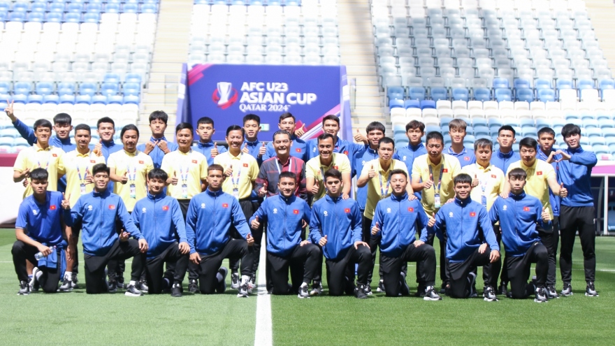 U23 Việt Nam hào hứng check-in ở sân vận động đẳng cấp World Cup