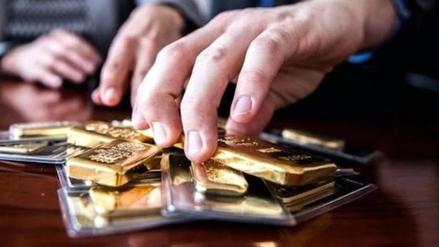 'Thị trường vàng hiện rất rủi ro, nhà đầu tư nên cân nhắc'