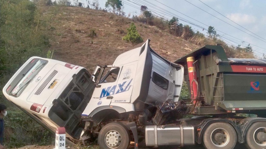 Vụ tai nạn giao thông ở Kon Tum: Lái xe khách bị tạm giữ