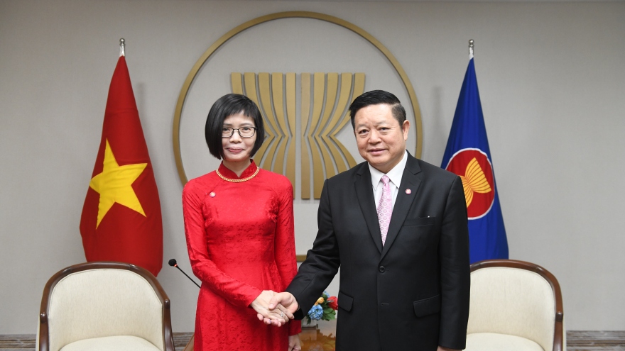 Đại sứ Tôn Thị Ngọc Hương trình Thư Ủy nhiệm lên Tổng thư ký ASEAN
