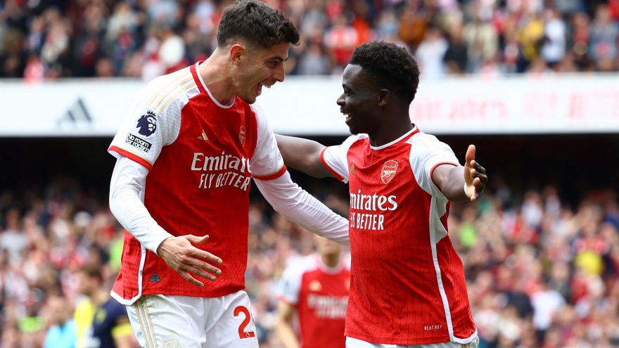 TRỰC TIẾP Arsenal 1-0 Bournemouth: Saka mở tỷ số từ chấm phạt đền