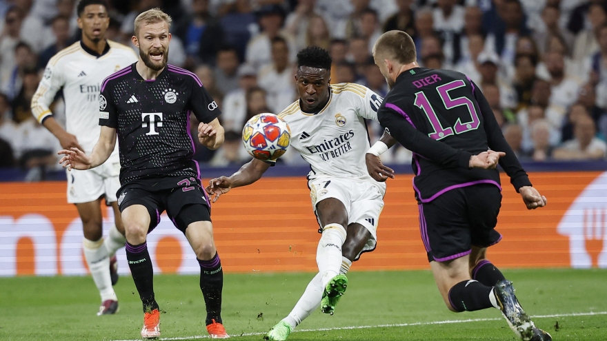 Trực tiếp Real Madrid 0-0 Bayern: Cột dọc từ chối bàn thắng