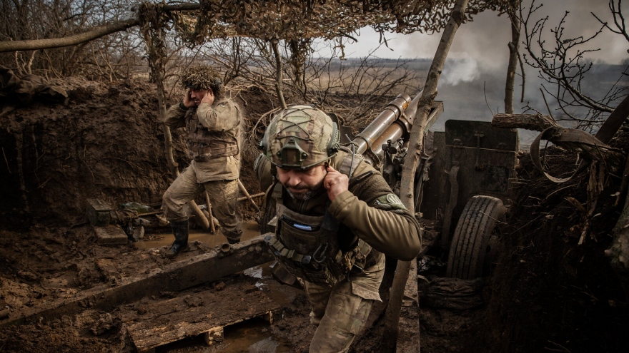 Viện trợ quân sự Mỹ khó giúp được Ukraine trừ khi Kiev huy động thêm quân