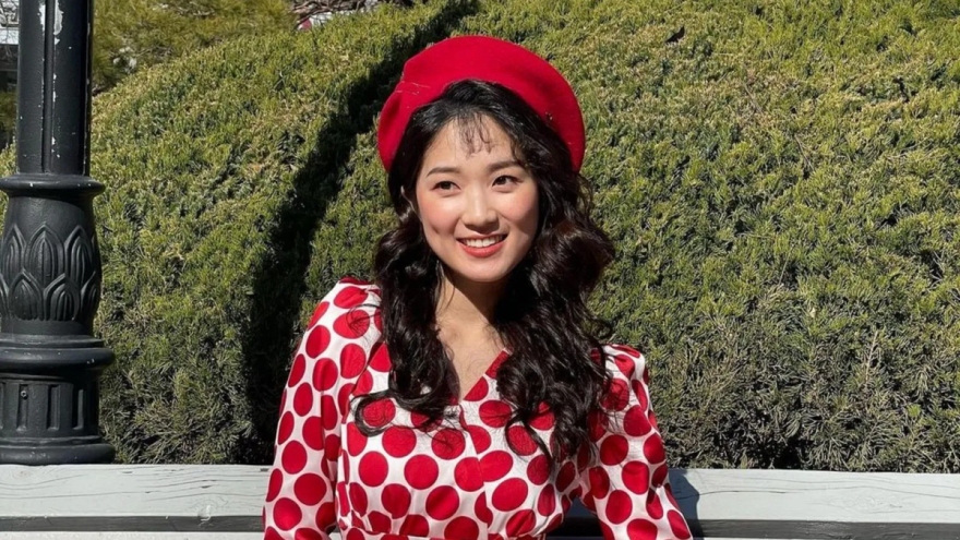 Kim Hye Yoon - Nữ chính gây sốt trong bộ phim ăn khách "Lovely Runner"