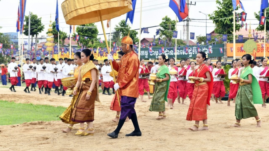 Campuchia khai hội Tịch điền 2024