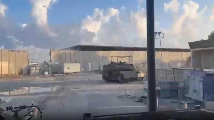 Cận cảnh xe tăng của Israel tiến vào Rafah