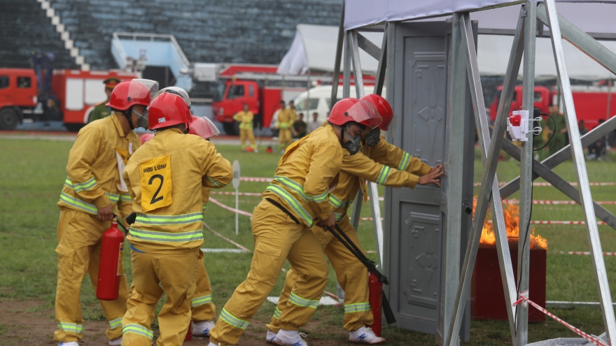 Lạng Sơn thi nghiệp vụ chữa cháy và cứu nạn, cứu hộ