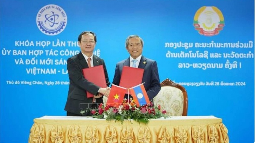 Laos, Vietnam bolster cooperation in technology, innovation