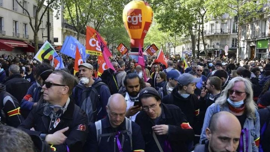 Tuần hành lớn tại Pháp nhân ngày Quốc tế Lao động