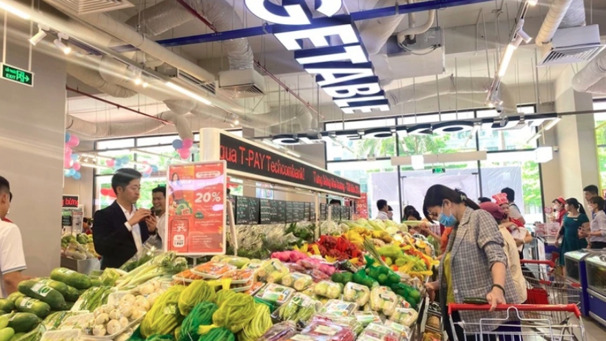 Hanoi’s retail sales, services revenue up 9% in four months