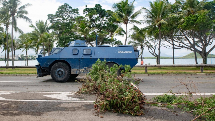 Pháp thiết lập tình trạng khẩn cấp tại Nouvelle Calédonie