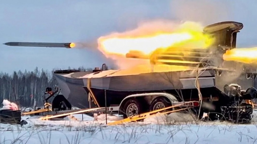 Ukraine biến xuồng không người lái thành bệ phóng rocket đánh vào mục tiêu Nga