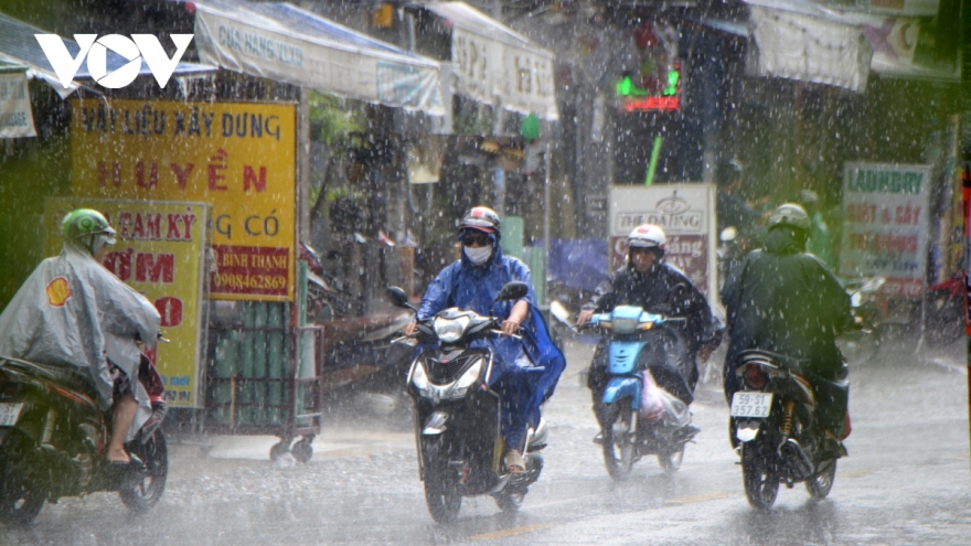 Mùa mưa ở khu vực TP.HCM và Nam Bộ bắt đầu khi nào?