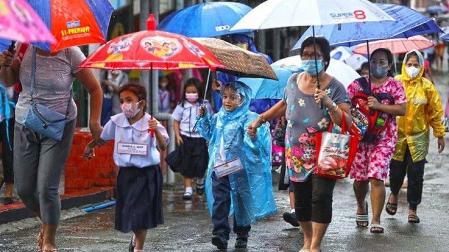 Tổng thống Philippines chỉ đạo khắc phục hậu quả do bão Aghon