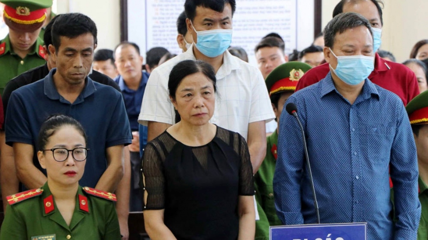 Phạt tù 16 bị cáo trong vụ án đưa, nhận hối lộ tại Lai Châu