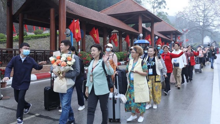 Vietnam among top 10 favourite destinations for Chinese tourists