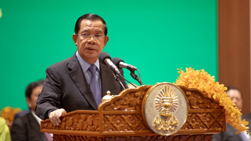 Ông Hun Sen đề nghị một số nước nhận lỗi khi công nhận và ủng hộ Khmer Đỏ