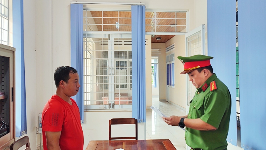Đòi tiền để làm sổ đỏ, một cựu cán bộ địa chính ở Gia Lai bị khởi tố