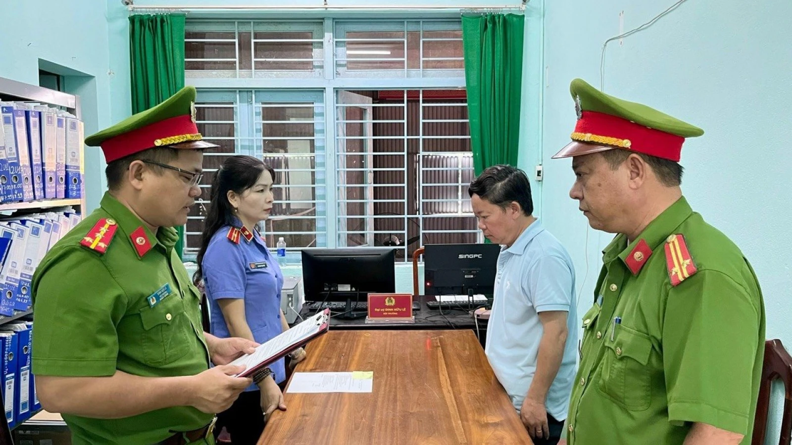 Khởi tố, bắt tạm giam đối tượng huỷ hoại rừng để làm đường dây điện 110KV