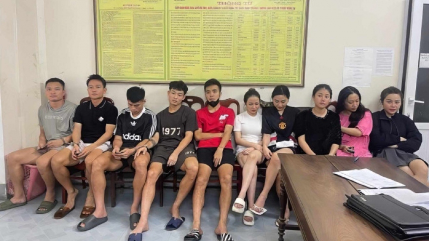 Five Vietnamese footballers banned from competitions for drug use