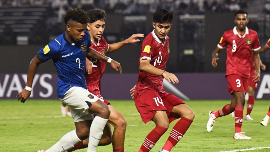 Indonesia dùng dàn cầu thủ dự World Cup cạnh tranh bóng đá trẻ Việt Nam