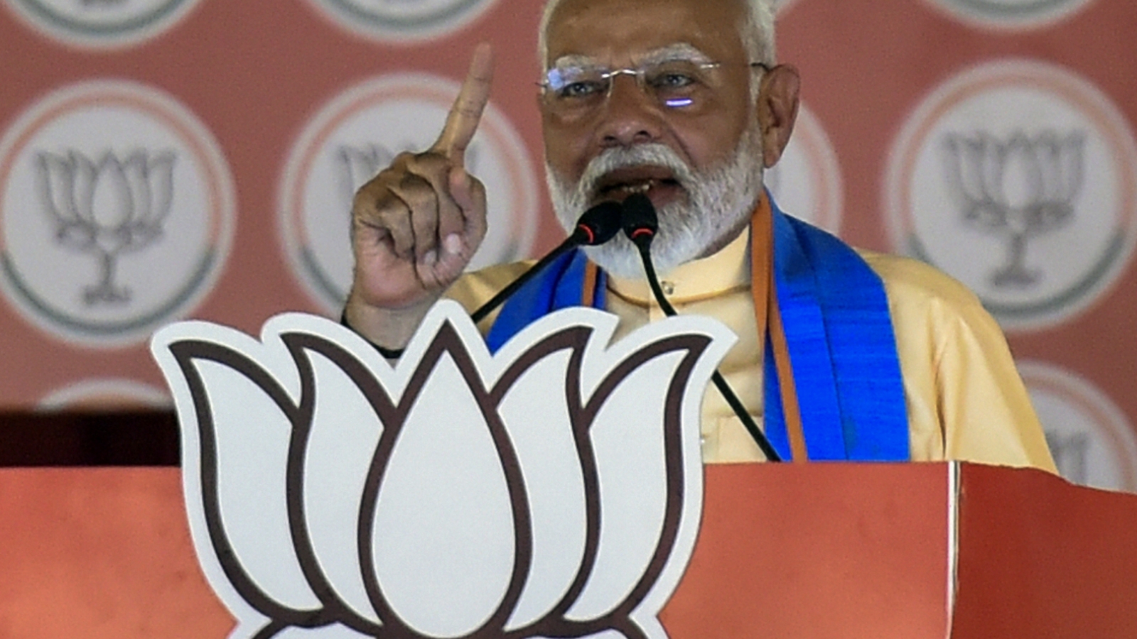 Thủ tướng Ấn Độ Narendra Modi hoàn tất chiến dịch vận động tranh cử