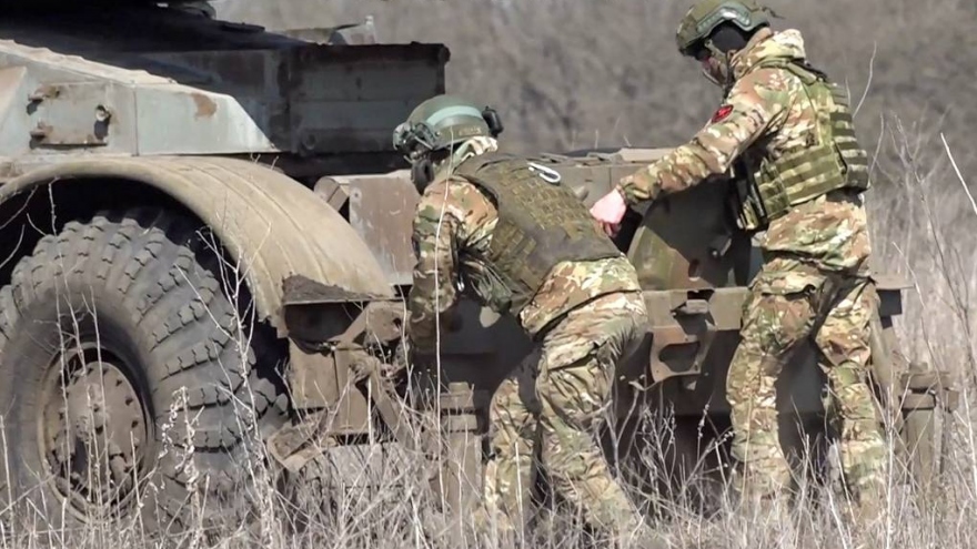 Nga cắt đứt tuyến tiếp tế cho lực lượng Ukraine ở Volchansk