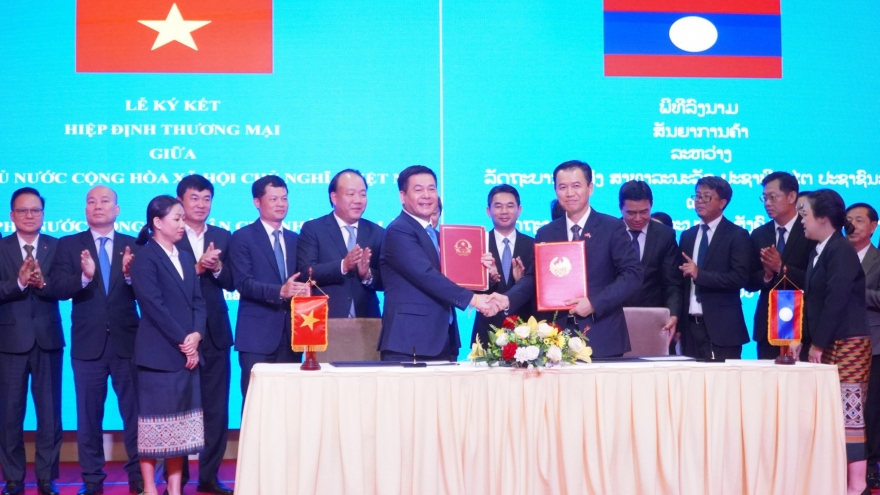 Kim ngạch thương mại Việt - Lào tăng 12% trong quý I