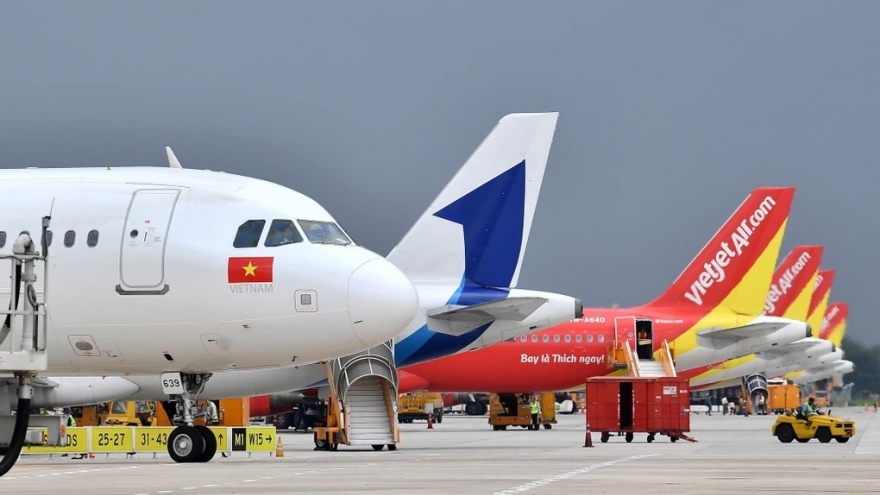 Giá vé máy bay đắt đỏ, Bộ Tài chính nói giá do một Bộ khác quản lý