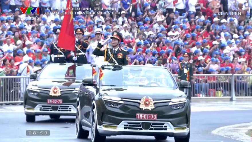 Trực tiếp: Diễu binh, diễu hành kỷ niệm 70 năm Chiến thắng Điện Biên Phủ