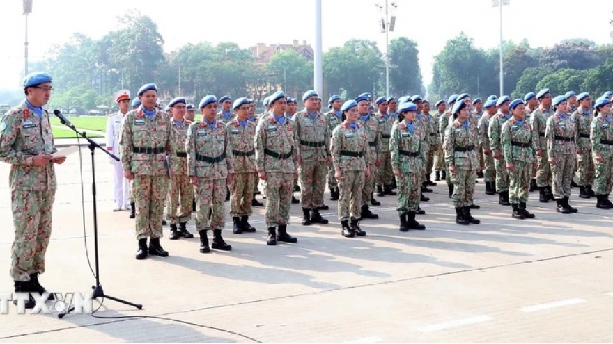 Vietnam sends over 800 officers to UN peacekeeping missions