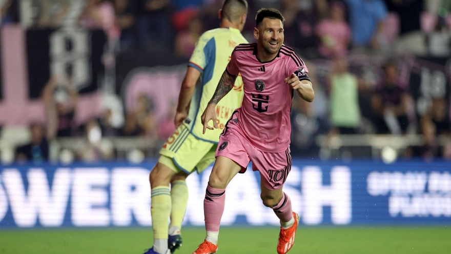 Ronaldo gọi, Messi trả lời với trận đấu ''không tưởng'' ở MLS