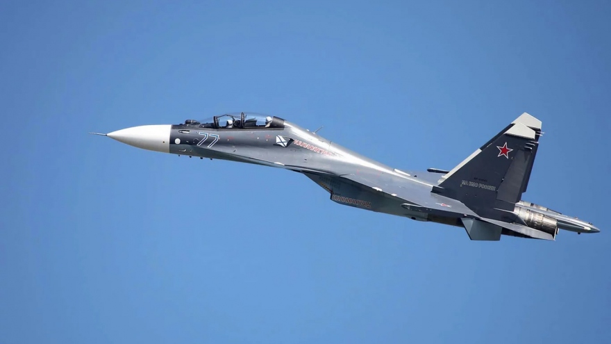 Nga trang bị tên lửa tầm xa R-37M cho Su-30SM, sẵn sàng đối phó F-16 ở Ukraine