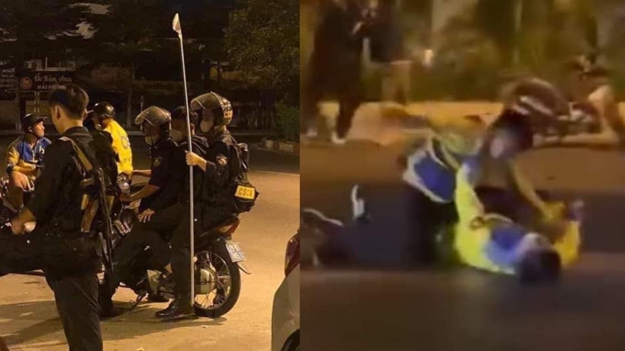 Tạm giữ một số đối tượng trong vụ tài xế xe ôm công nghệ đánh nhau ở Hà Nội