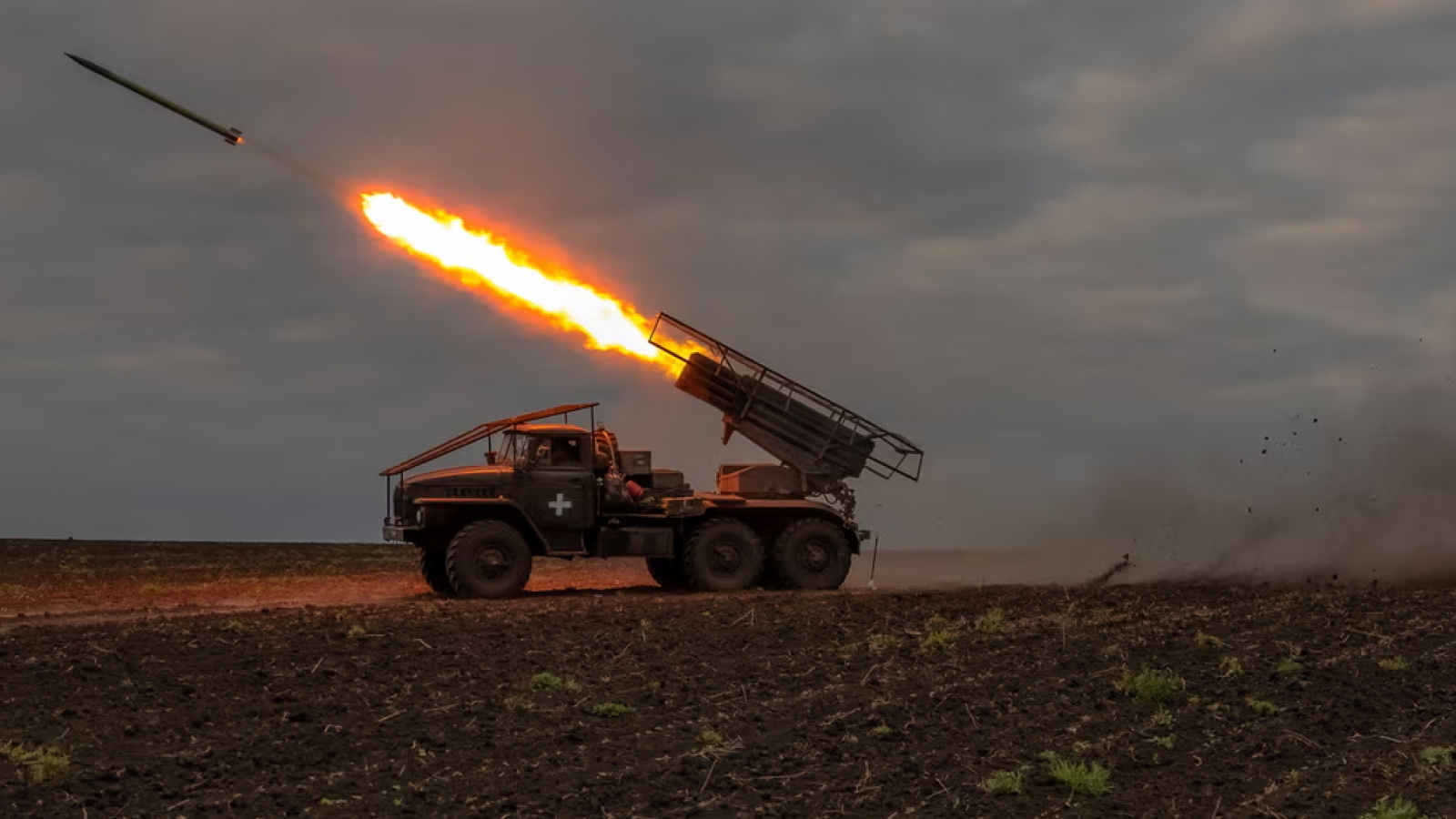 Toàn cảnh quốc tế trưa 13/9: NATO tính "cởi trói" cho Ukraine, Nga cảnh báo đanh thép