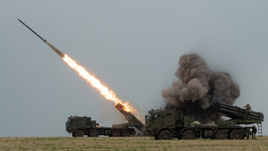 Phương Tây chia rẽ trong việc cho Ukraine sử dụng vũ khí tấn công lãnh thổ Nga