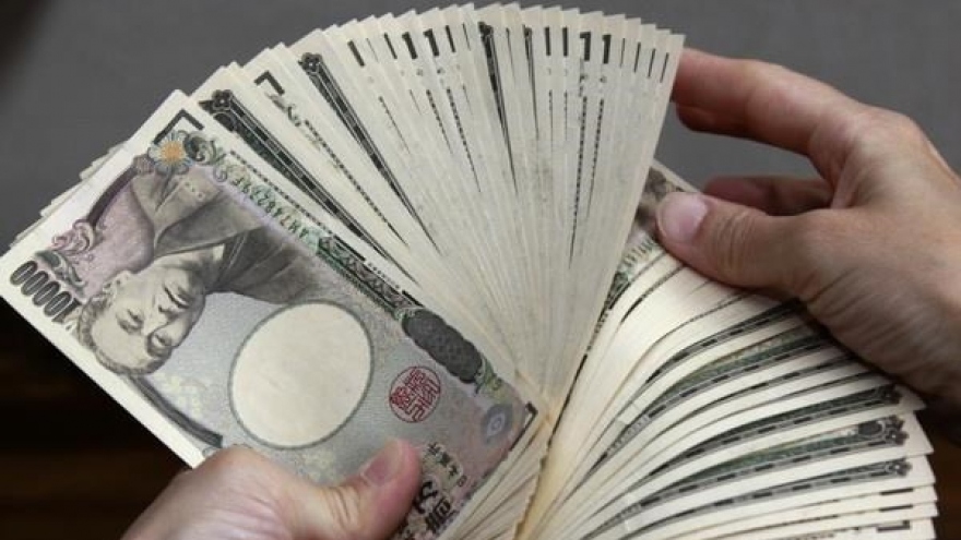 Nhật Bản cân nhắc các chính sách để đối phó với đồng Yen giảm sâu