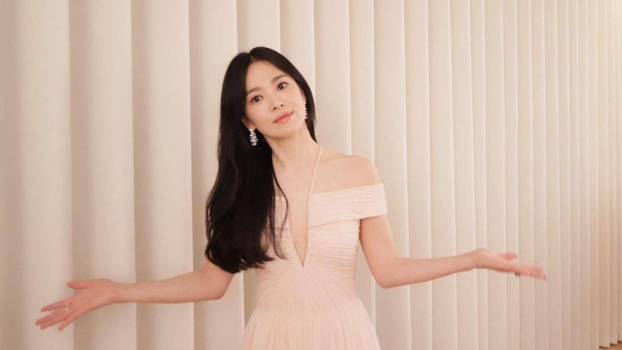 Nhan sắc gây thương nhớ của Song Hye Kyo ở tuổi 43