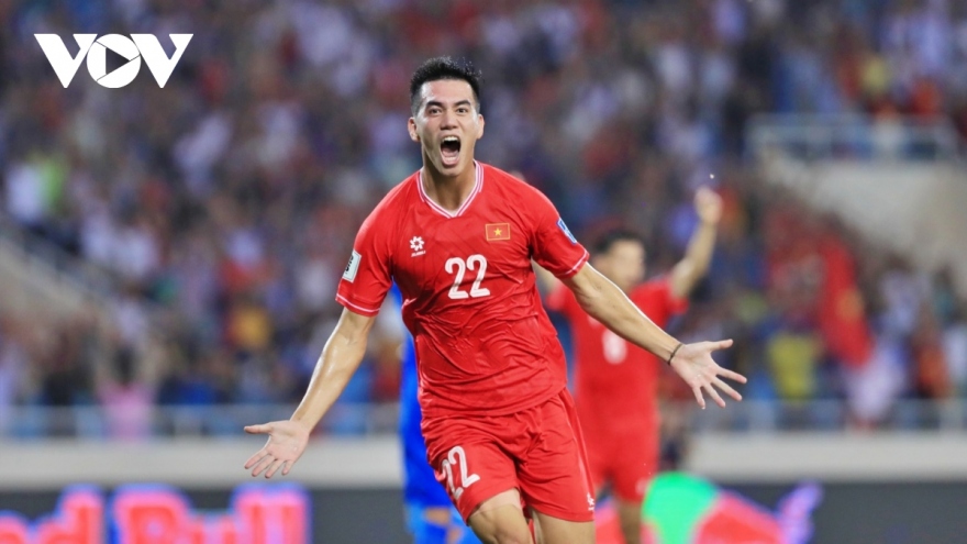 Striker Tien Linh named among best performers at World Cup qualifiers