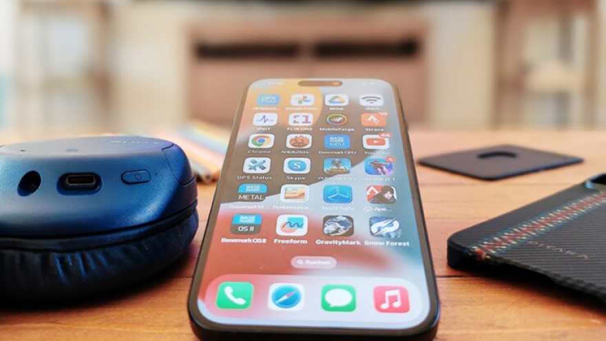 Gần như mọi iPhone cập nhật lên iOS 18 không hỗ trợ toàn bộ Apple AI