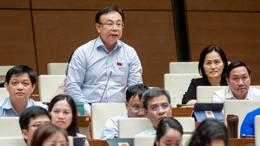 ĐBQH chất vấn về đường đua F1, Bộ trưởng Nguyễn Văn Hùng chuyển Hà Nội trả lời