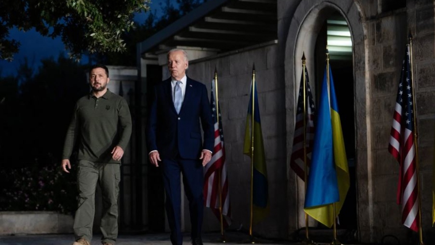 Đằng sau thỏa thuận an ninh 10 năm Mỹ ký với Ukraine và kẽ hở dễ bị khai thác