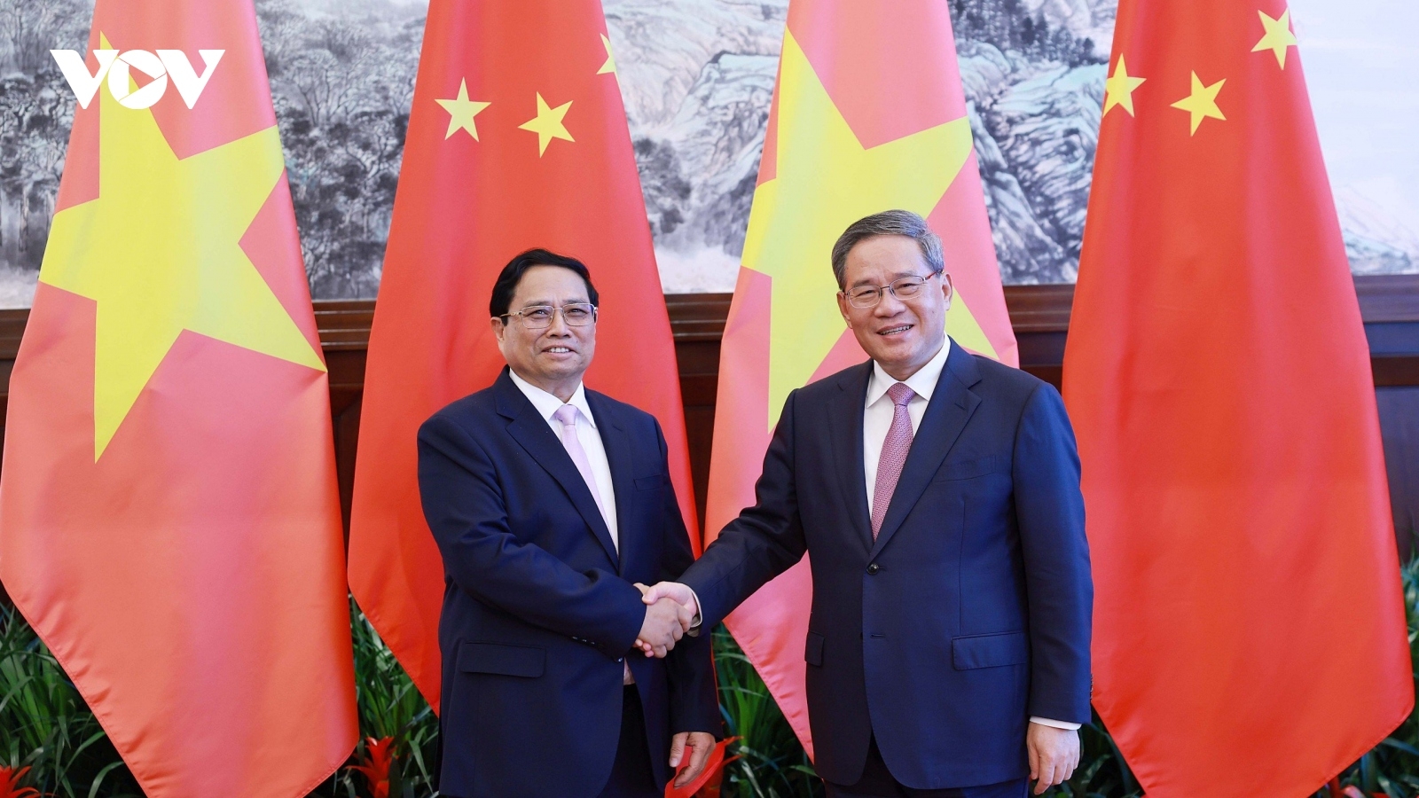 Vietnam and China vow to concretise joint statement, elevate partnership
