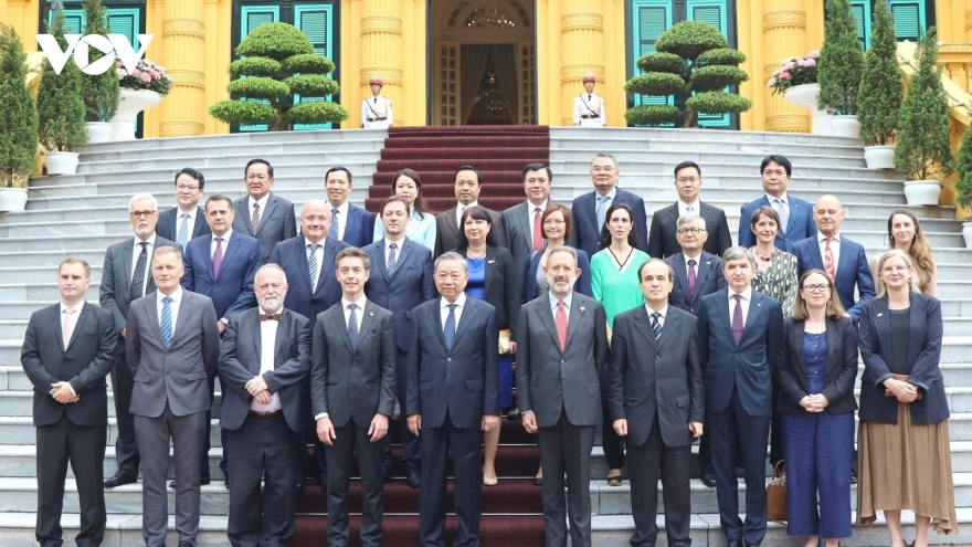 President To Lam receives ambassadors, chargés d’affaires of EU