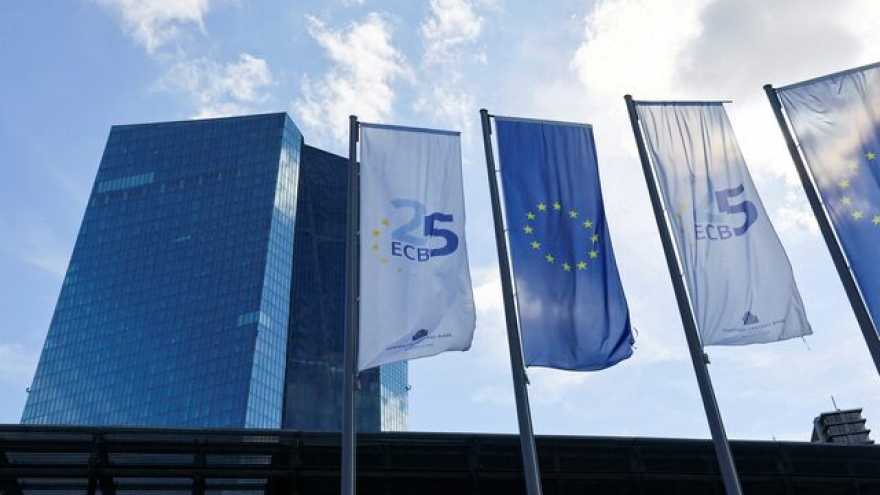Sáu quốc gia EU chưa sẵn sàng gia nhập khu vực đồng euro