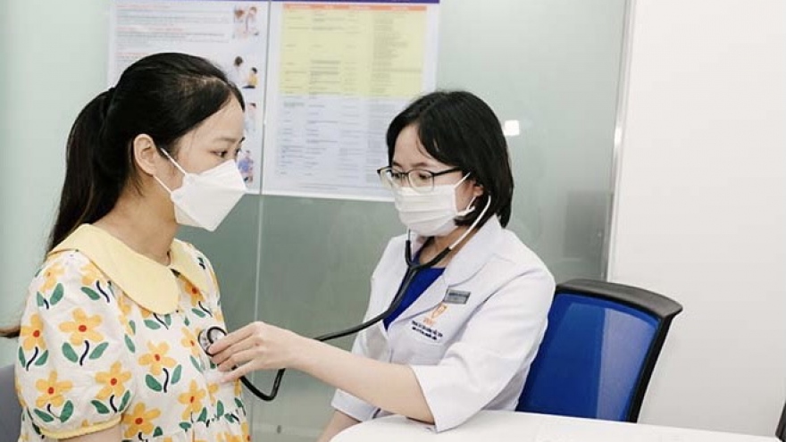 Báo động gia tăng ca bệnh ho gà ở trẻ sơ sinh do mẹ không tiêm vaccine